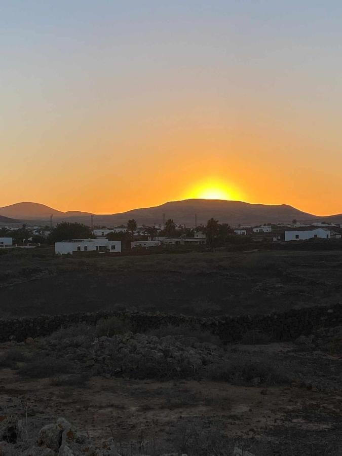 Villa Guajara Piscina Climatiz Jacuzzi Villa 714 Corralejo Bagian luar foto